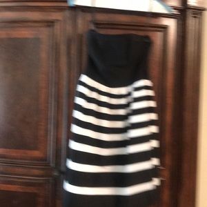 White House Black Market Strapless Dress- Sz 2